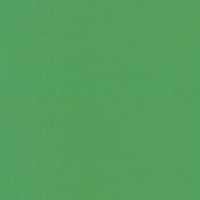 Kona Cotton Solids (The Green Shades) in Leaf quilting fabric by Robert Kaufman
