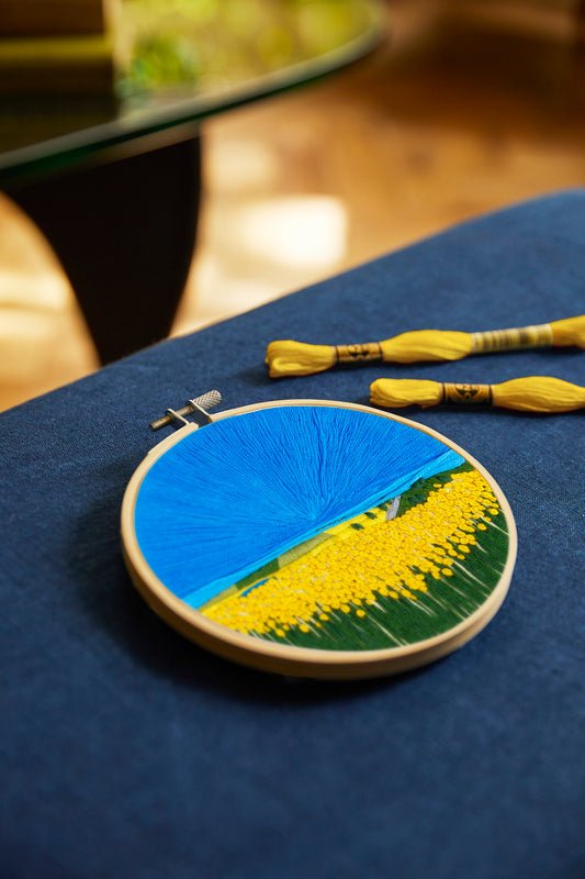 DMC Embroidery Kit - Victoria R. Sunflowers