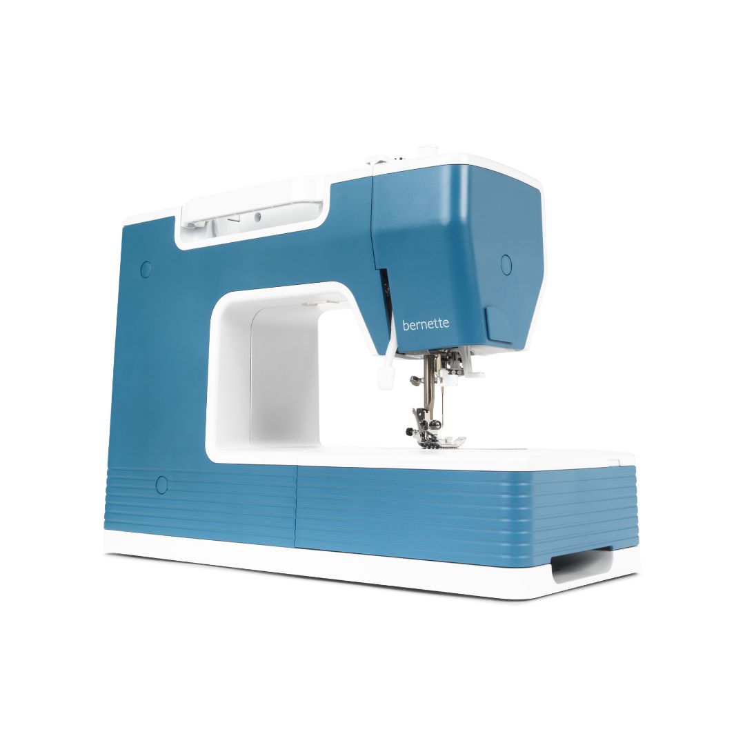 Bernette b05 Academy Sewing Machine