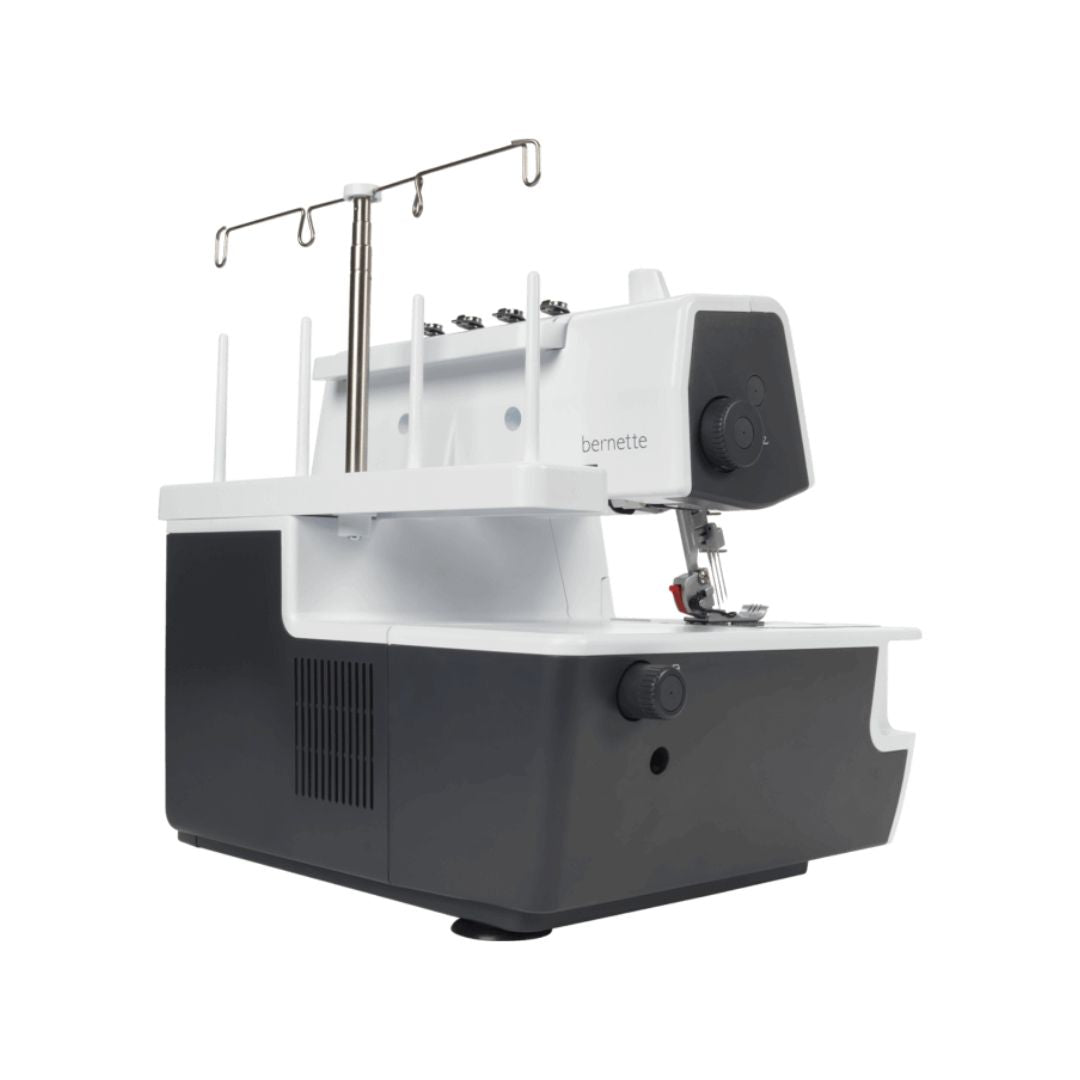 Bernette b42 Overlock Machine